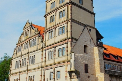 Schloss_Brake01